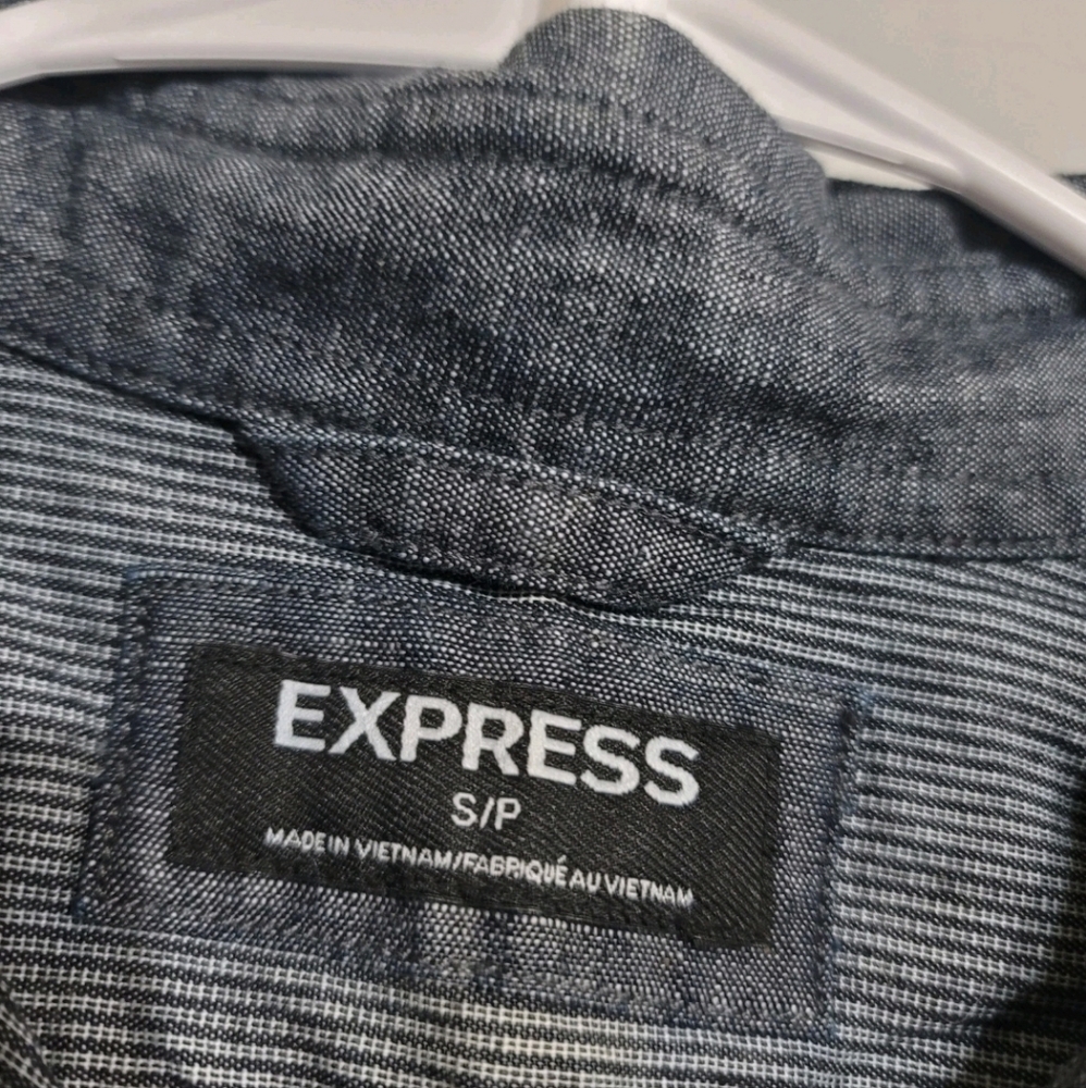 Express Charcoal‎ Button-Down Shirt Sz Small - Picture 2 of 3